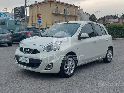 Gebraucht Nissan Micra Acenta 80 PS (58 kW) 2016 Weiß Kleinwagen