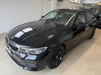 Usata BMW 320 Advantage 190 CV (139 kW) 2019 Nero Berlina