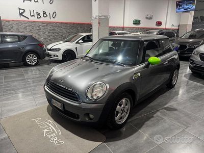 Usata Mini ONE 75 CV (55 kW) 2009 Grigio Utilitaria
