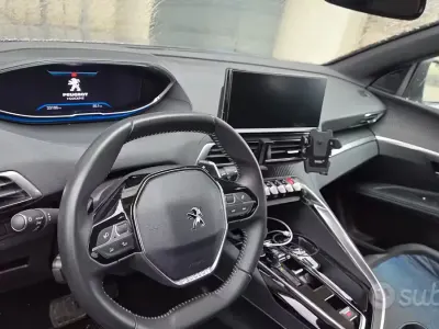 Usata Peugeot 3008 131 CV (96 kW) 2024 Grigio SUV