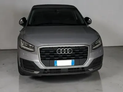 Usata Audi Q2 Business 116 CV (85 kW) 2018 Grigio SUV