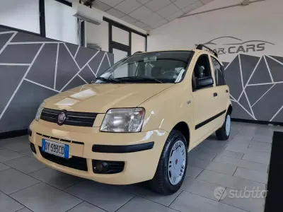 Usata Fiat Panda Dynamic 60 CV (44 kW) 2009 Giallo Utilitaria