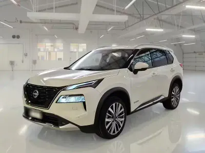 Usata Nissan X-Trail Tekna 157 CV (115 kW) 2024 Bianco SUV