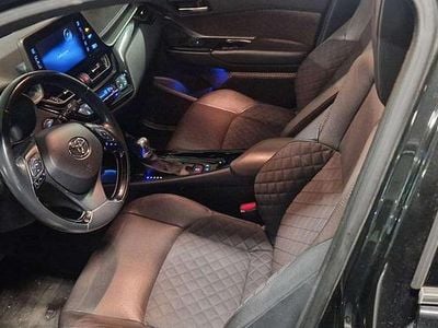 Usata Toyota C-HR Lounge 98 CV (72 kW) 2019 SUV