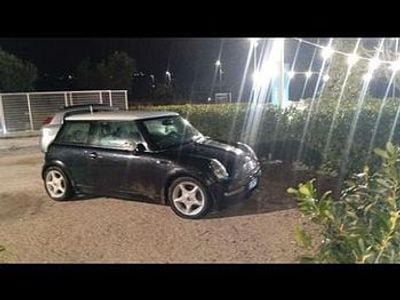 Usata Mini Cooper S 2003 Nero Utilitaria