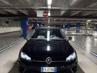 Usado VW Golf VII R 300 CV (220 kW) 2015 Berlina