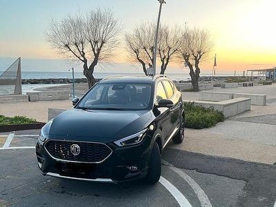 Usata MG ZS Luxury 116 CV (85 kW) 2025 Nero SUV