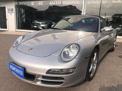 Usata Porsche 997 325 CV (239 kW) 2005 Argento Cabrio