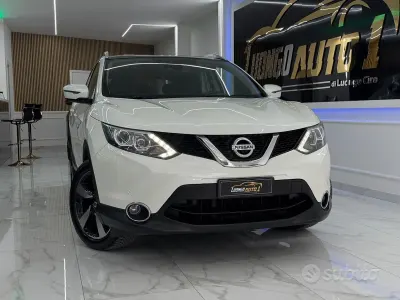 Używany Nissan Qashqai Tekna 110 KM (80 kW) 2015 Biały SUV