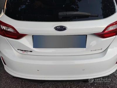 Gebraucht Ford Fiesta ST-Line 125 PS (91 kW) 2018 Weiß Kleinwagen
