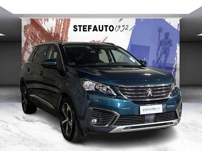 Usata Peugeot 5008 Allure 131 CV (96 kW) 2019 Blu SUV