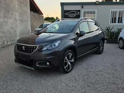 Käytetty Peugeot 2008 GT-line 131 HP (96 kW) 2018 Harmaa Katumaasturi