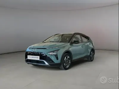 Usata Hyundai Bayon 84 CV (61 kW) 2024 Verde SUV