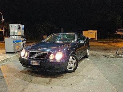 Usata Mercedes CLK230 Elegance 197 CV (144 kW) 2000 Blu Coupé