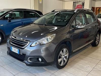 Usata Peugeot 2008 Allure 92 CV (67 kW) 2015 Grigio SUV