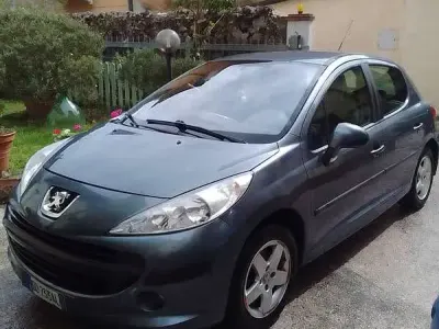 Usata Peugeot 207 68 CV (50 kW) 2006 Grigio Berlina