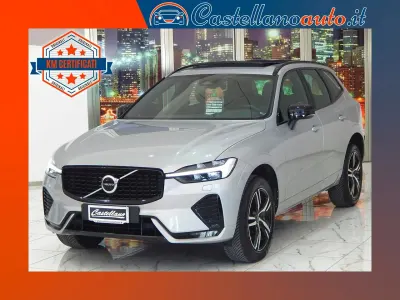 Usata Volvo XC60 R-Design 197 CV (144 kW) 2022 Grigio SUV