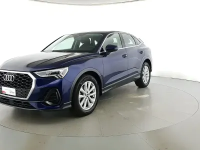 Usata Audi Q3 Sportback Business Plus 150 CV (110 kW) 2022 Blu navarra metallizzato SUV