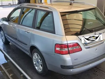 Usata Fiat Stilo Active 105 CV (77 kW) 2006 Grigio Station wagon