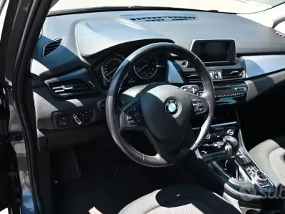 Usata BMW 216 Active Tourer Advantage 116 CV (85 kW) 2017 Grigio Monovolume
