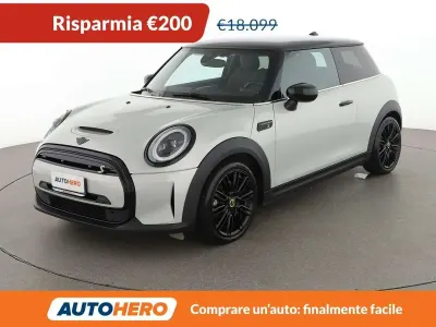 Usata Mini Cooper SE Essential 135 kW (184 CV) 2022 Argento Utilitaria
