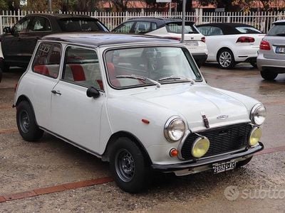Usata Austin Mini 43 CV (31 kW) 1984 Grigio Berlina