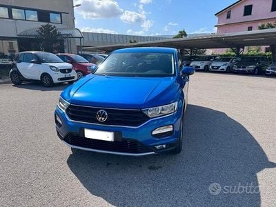 Usata VW T-Roc Business 150 CV (110 kW) 2021 Blu SUV