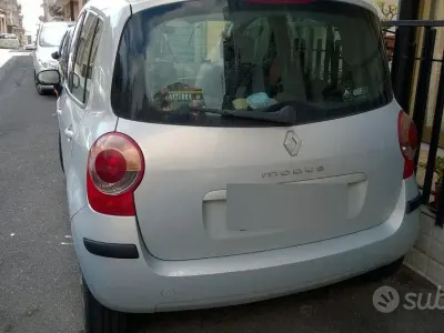 Usata Renault Modus 82 CV (60 kW) 2004 Monovolume