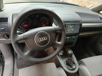 Usata Audi A2 Ambiente 75 CV (55 kW) 2000 Utilitaria