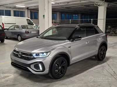 Nuova VW T-Roc R-line Plus 116 CV (85 kW) 2026 Grigio SUV