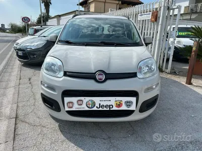 Usata Fiat Panda Lounge 69 CV (50 kW) 2016 Other Utilitaria