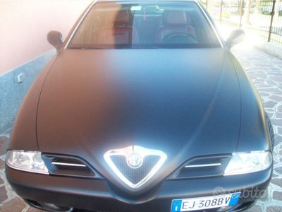 Alfa Romeo 166