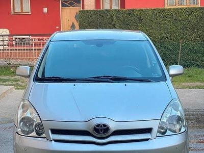 Usata Toyota Corolla 136 CV (100 kW) 2007 Grigio Station wagon