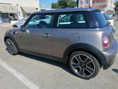 usata Mini One Clubman 1600