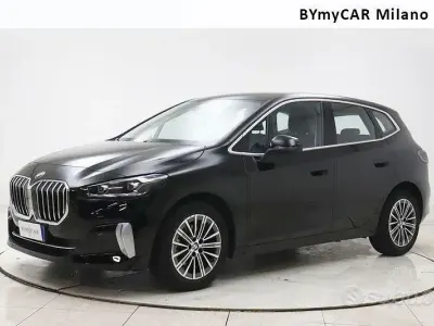 Usata BMW 218 Active Tourer Luxury Line 150 CV (110 kW) 2023 Nero Monovolume