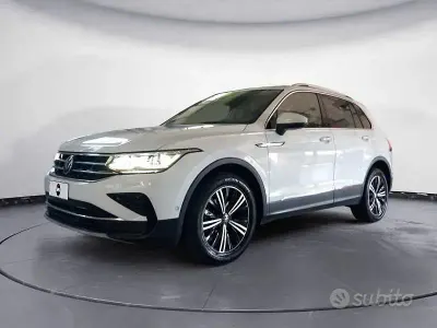 Usata VW Tiguan Elegance 150 CV (110 kW) 2021 Bianco SUV
