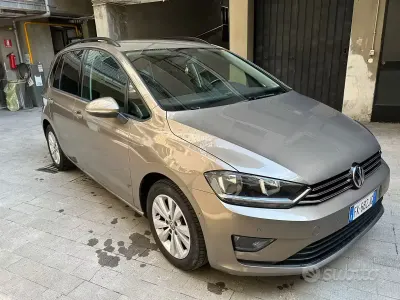 Usata VW Golf Sportsvan Business 116 CV (85 kW) 2017 Marrone Monovolume