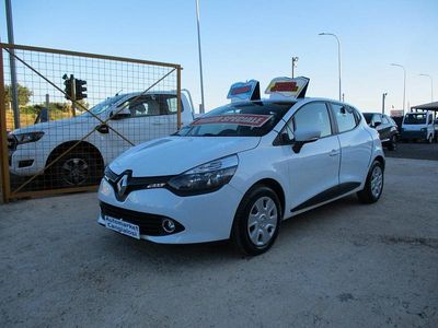 Usata Renault Clio IV 73 CV (53 kW) 2014 Bianco Berlina