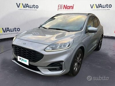 Grigio Usata 2022 Ford Kuga ST-Line SUV | 22.450 € (Buon prezzo)
