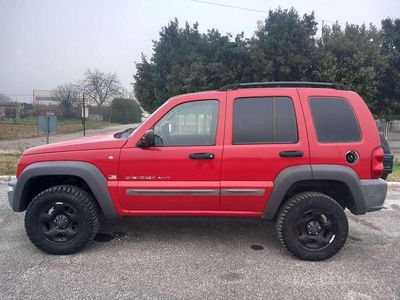 Usata Jeep Cherokee Sport 143 CV (105 kW) 2001 SUV