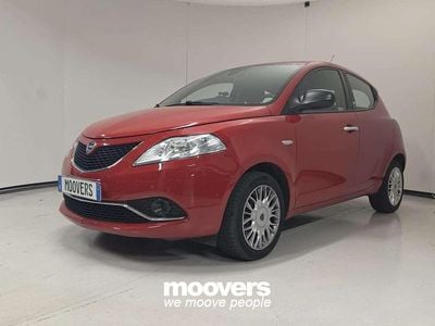 Usata Lancia Ypsilon Gold 69 CV (50 kW) 2017 Grigio Utilitaria