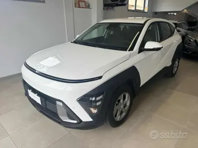 Usata Hyundai Kona 101 CV (74 kW) 2024 Bianco SUV