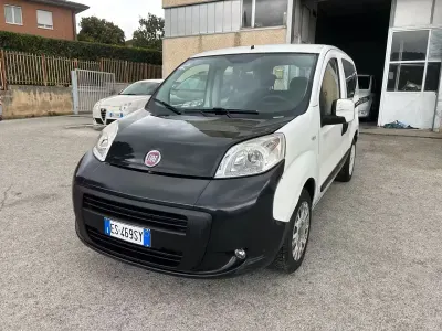 Usata Fiat Qubo Trekking 74 CV (54 kW) 2013 Bianco Monovolume