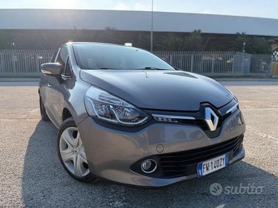 Usata Renault Clio IV 90 CV (66 kW) 2015 Grigio Berlina