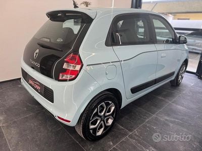 Usata Renault Twingo Life 69 CV (50 kW) 2019 Blu Utilitaria