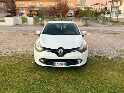 Usata Renault Clio IV 75 CV (55 kW) 2015 Bianco Berlina