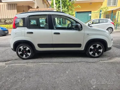 Usata Fiat Panda City Life 70 CV (51 kW) 2022 Bianco Utilitaria