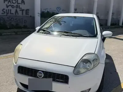 Usata Fiat Grande Punto 75 CV (55 kW) 2006 Utilitaria