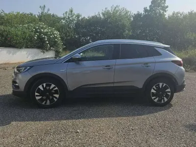 Usata Opel Grandland X S 131 CV (96 kW) 2018 Argento SUV