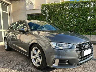 Usata Audi A3 Sport 116 CV (85 kW) 2017 Grigio Berlina
